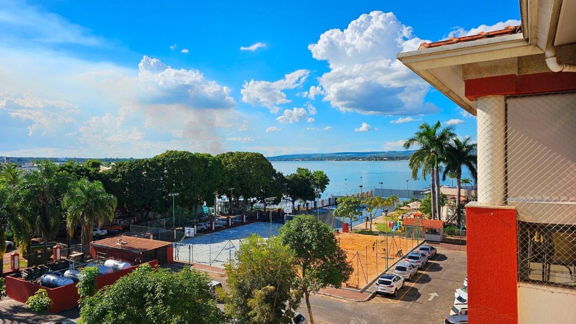 Flat 430 Lindo Com Vista Para O Lago Brasilia Bagian luar foto
